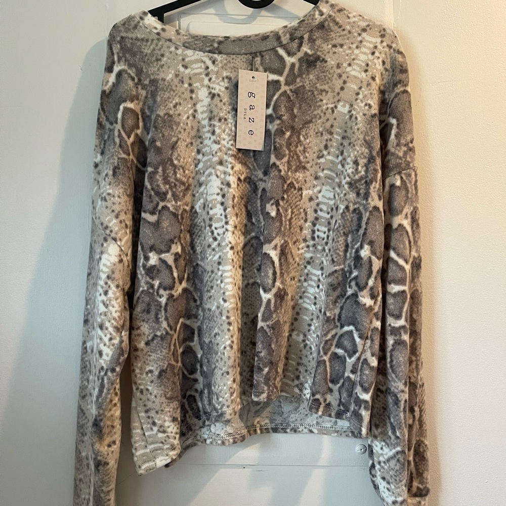 Soft snake skin shirt